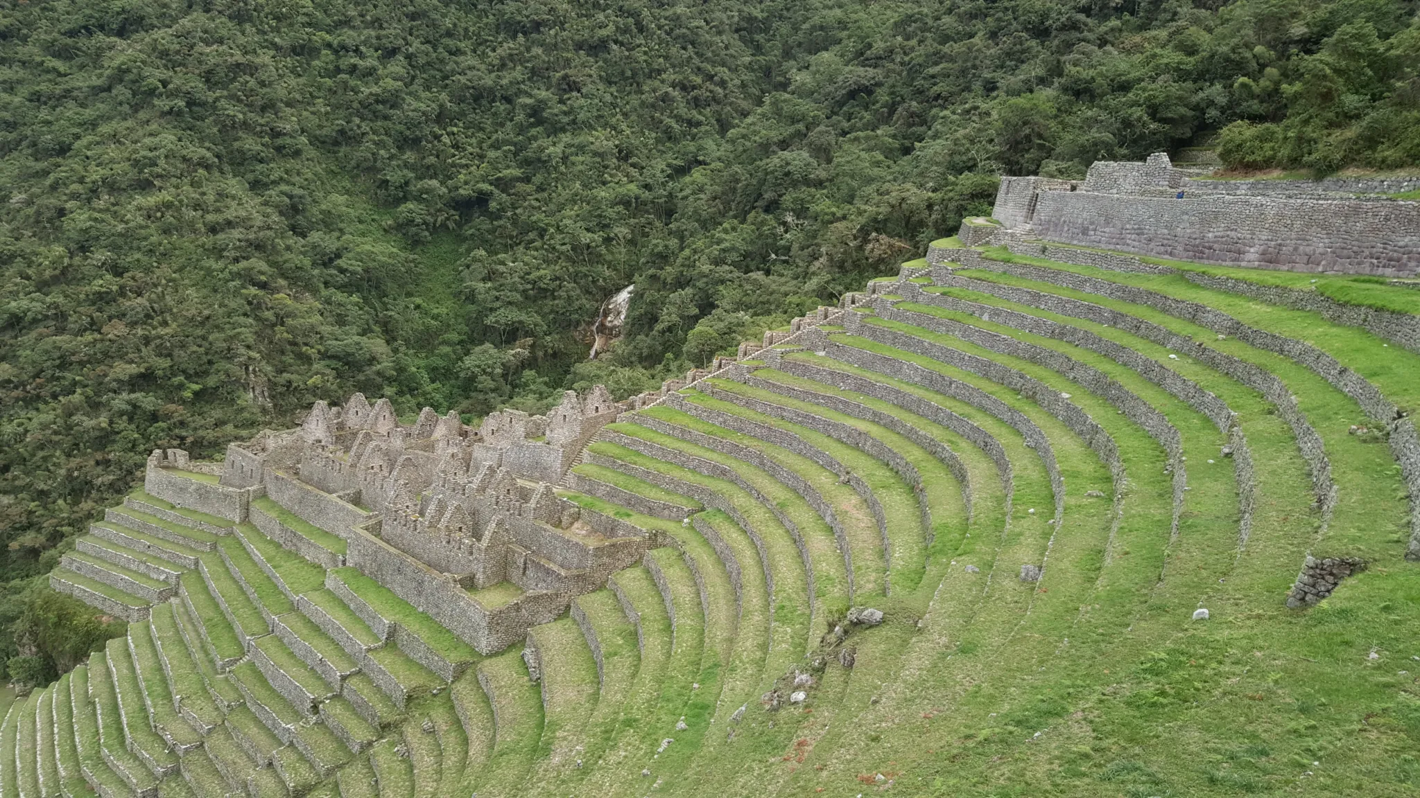 Inca trail - Wiñaywayna view