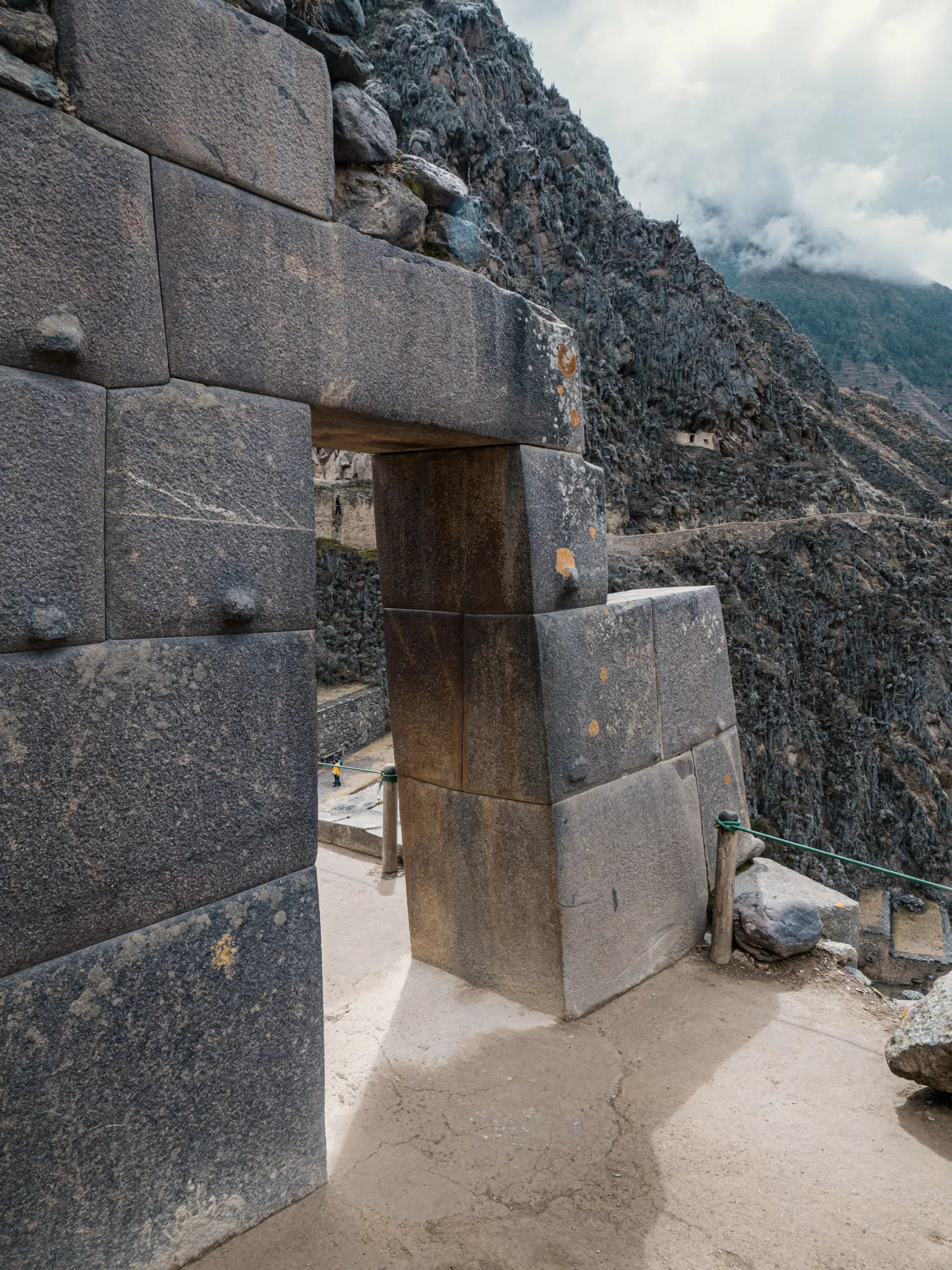 Ollantaytambo gate